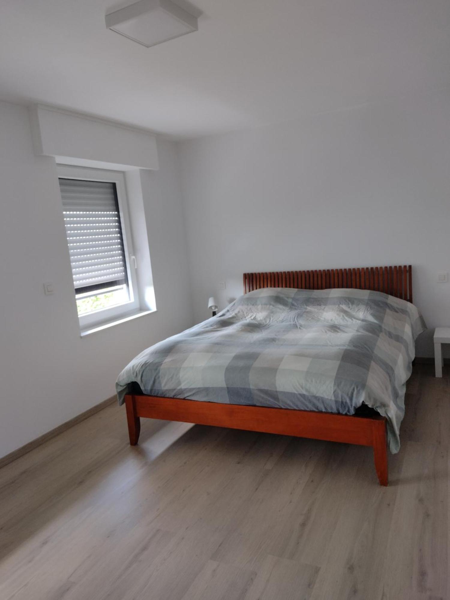 Nieuwe Rijwoning Met Gezellig Terras Ferienhaus Assenede